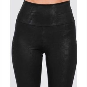 Faux leather leggings